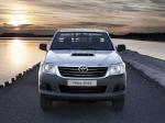 Toyota Hilux Regular Cab 2011 года
